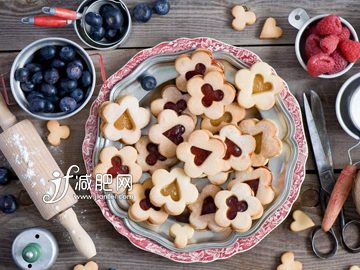 适合减肥吃的早餐 水果饼干