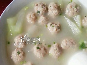 冬天适合怎样减肥 冬瓜肉粒汤
