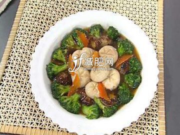 西兰花怎么吃减肥 西兰花烧双菇