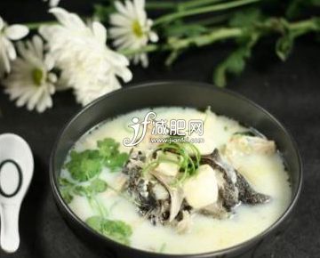 鱼头豆腐汤 鱼头豆腐汤