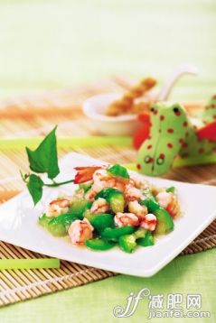 虾,丝瓜,蔬菜,炒菜,食品_55859753e_虾仁丝瓜_创意图片_Getty Images China