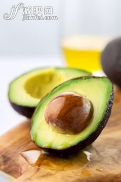 乳油木,切,圆形,暗色,黄色_08fa94d20_牛油果场景_创意图片_Getty Images China