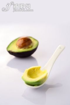 乳油木,切,圆形,暗色,黄色_19796224b_挖牛油果_创意图片_Getty Images China