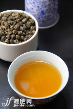 饮食,容器,影棚拍摄,热饮,茶叶_498162667_Oolong tea_创意图片_Getty Images China