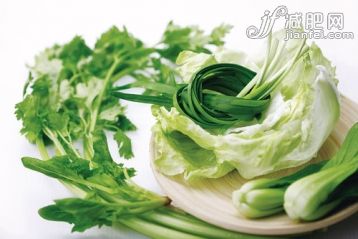 蔬菜,青菜,芹菜,菠菜,白菜_a64308620_蔬菜_创意图片_Getty Images China