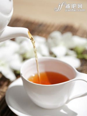 秋季喝8款消脂茶 圆胖身材瘦一圈