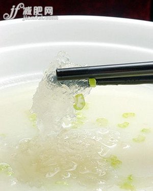 宫廷皇家秘制减肥药膳 利水消肿鲤鱼汤