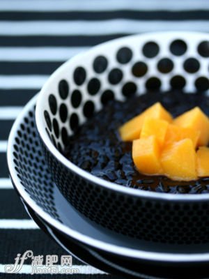 点击图片进入第一页