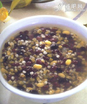 春季忙减肥 清脂柚子越吃越瘦