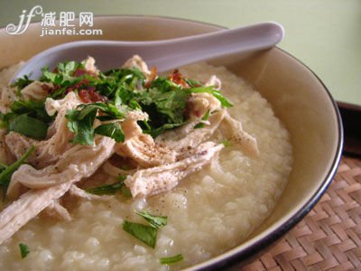 鸡肉薏米粥