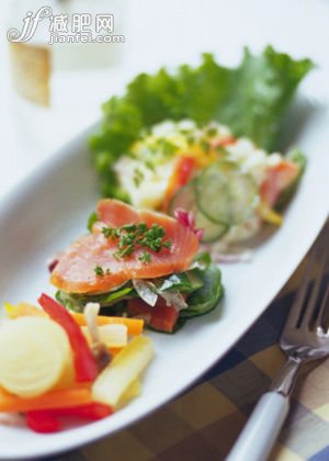 外食族可选择清淡的日式料理