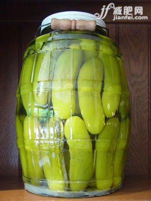 黄瓜：清热解渴利尿