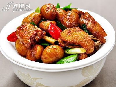 鸡肉炖栗子