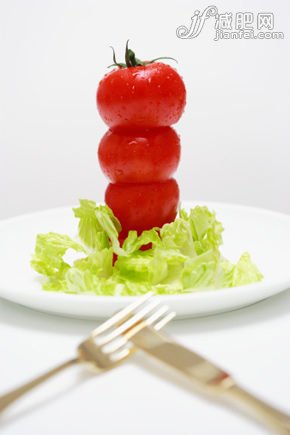 七天瘦3斤的西红柿减肥食谱