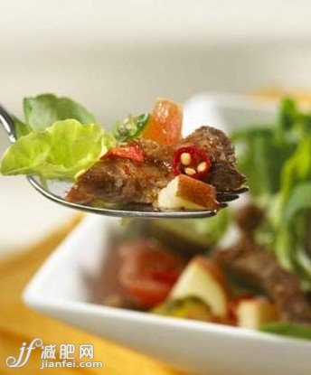 晚8点后断食 运动 轻松甩肚腩