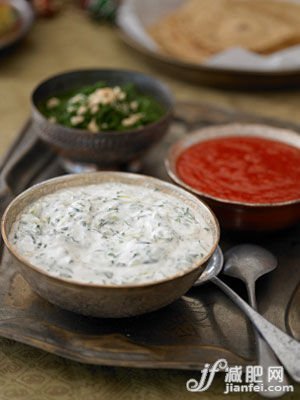 春节排毒 温酸奶一天减一斤