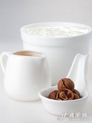 温热酸奶的吃法