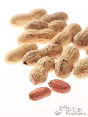 记得要吃生的花生米