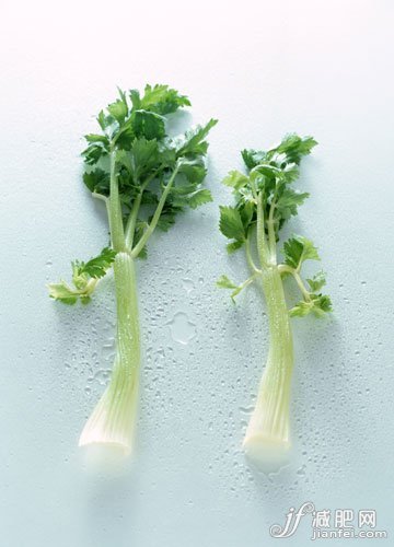 4款美味又减脂的瘦身蔬菜汁