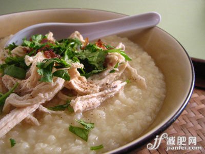 鸡肉薏米粥