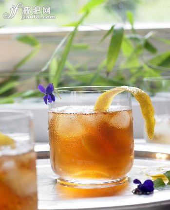 食物巧进补 轻松甩“秋膘”