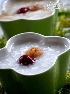 点击图片进入第一页