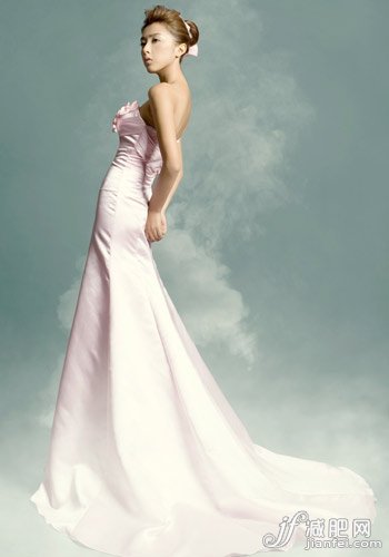 四位丰胸达人教你快速丰胸方法