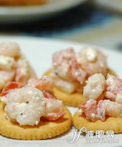 全麦饼干配奶酪芝士 全麦饼干配奶酪芝士