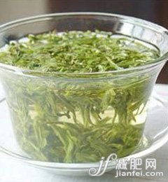 压力造成便秘要喝荷叶茶