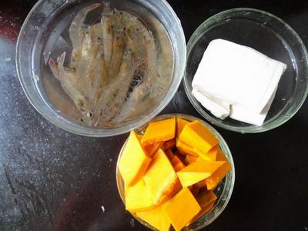 鲜虾豆腐南瓜羹