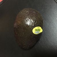 猕猴桃牛油果奶昔的做法图解1