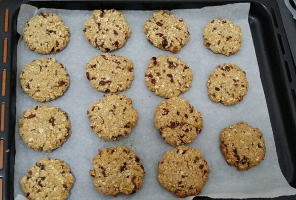 低卡又健康的燕麦蔓越莓饼干 瘦身减肥食谱大全