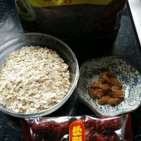 几分钟的快手低脂营养燕麦早餐的做法图解1