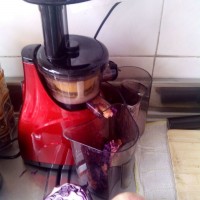 排毒瘦身果蔬汁的做法图解1