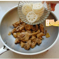 超级劲爆香辣过瘾【干锅连藕鸭】的做法图解8