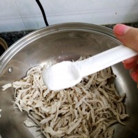 自制小零食鸡肉松（电磁炉版）的做法图解3