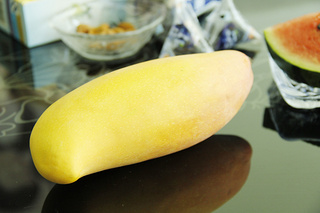 口感超棒的欧式西瓜芒果酸奶&mdash;排毒瘦身的做法步骤：4