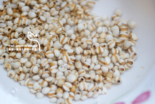 消肿薏米水的做法步骤:2