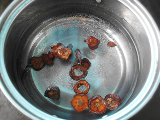 草莓山楂茶的做法步骤:3