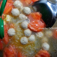 番茄鸡脯肉圆子汤的做法图解15