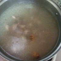 冬瓜薏仁排骨汤的做法图解4