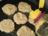 胡萝卜麦片饼的做法步骤8