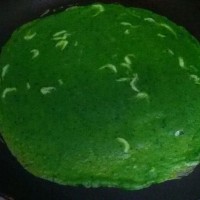 菠菜虾皮蛋饼（我的减肥餐）的做法图解3