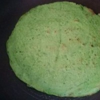 菠菜虾皮蛋饼（我的减肥餐）的做法图解5