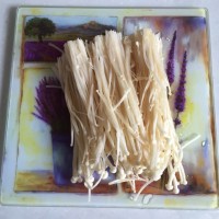 番茄金针菇——快速美味减肥营养餐2的做法图解1