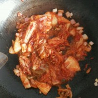 减肥餐  辣白菜豆腐汤的做法图解3