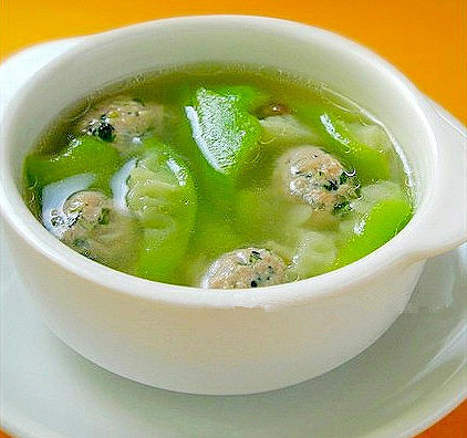 丝瓜肉丸汤的做法 瘦身减肥食谱大全