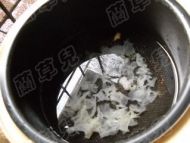 红豆南瓜银耳羹的做法步骤4
