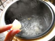 红豆南瓜银耳羹的做法步骤5