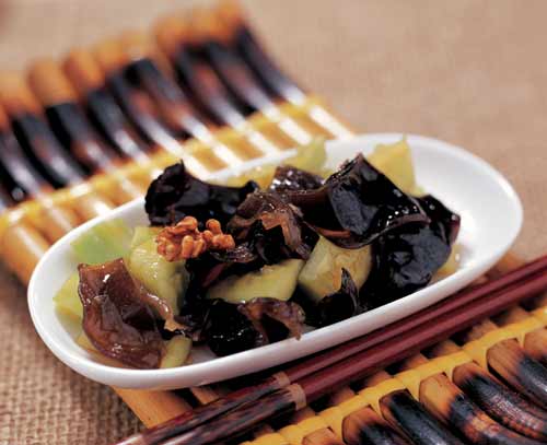 4款黄瓜刮油食谱 越吃越瘦 瘦身减肥食谱大全